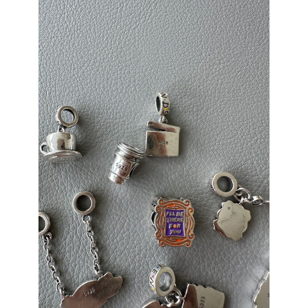 NWOT Friends TV Series Central Perk Coffee Charm - Picture 3 of 5